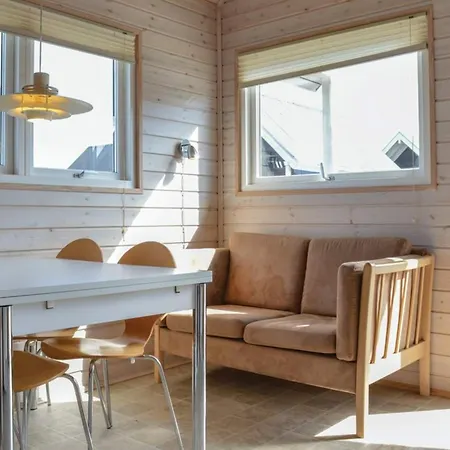 4 Star In Thyborøn