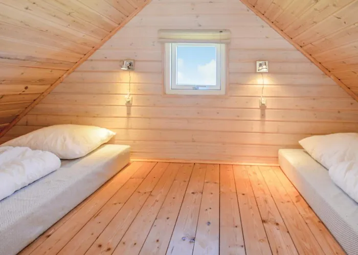 4 Star In * Thyborøn